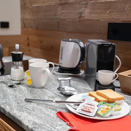 Fior Di Roccia Apartments- In Centro Cervinia, Sauna Privata, Matterhorn Dream بيريوِل تْشيرفينيا