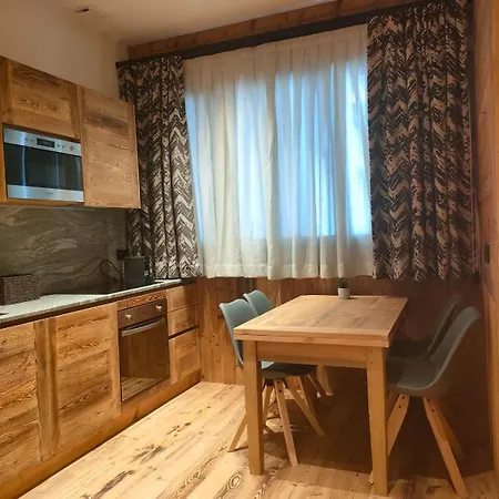 بيت للعطل Fior Di Roccia Apartments- In Centro Cervinia, Sauna Privata, Matterhorn Dream بيريوِل تْشيرفينيا