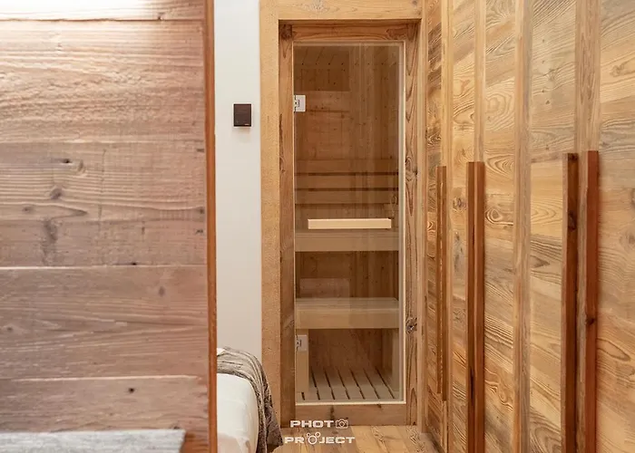 Fior Di Roccia Apartments- In Centro Cervinia, Sauna Privata, Matterhorn Dream بيريوِل تْشيرفينيا