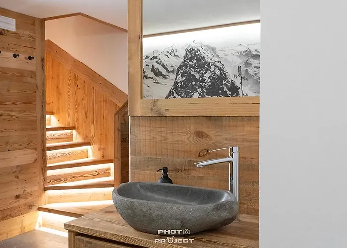 Fior Di Roccia Apartments- In Centro Cervinia, Sauna Privata, Matterhorn Dream * بيريوِل تْشيرفينيا