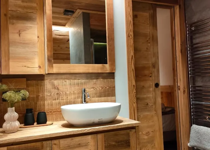 Fior Di Roccia Apartments- In Centro Cervinia, Sauna Privata, Matterhorn Dream *